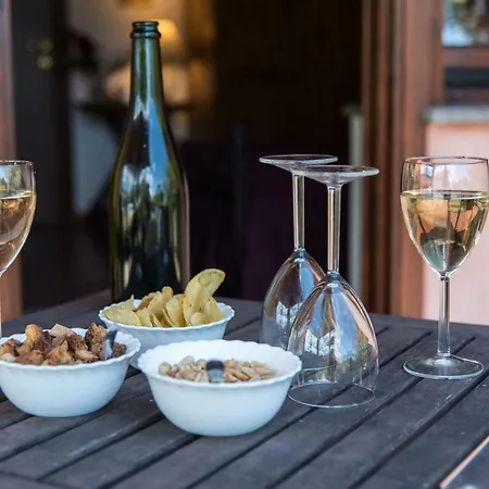 Olive Tree Hill Bed & Breakfast 3*