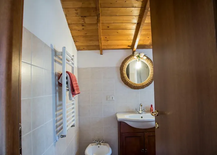 Olive Tree Hill Bed and Breakfast 4*